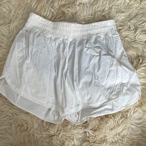 Track That Mid - Rise Lined Short 4”